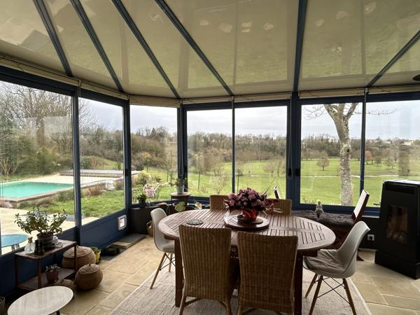 Maison - 6 pièces - 168 m²