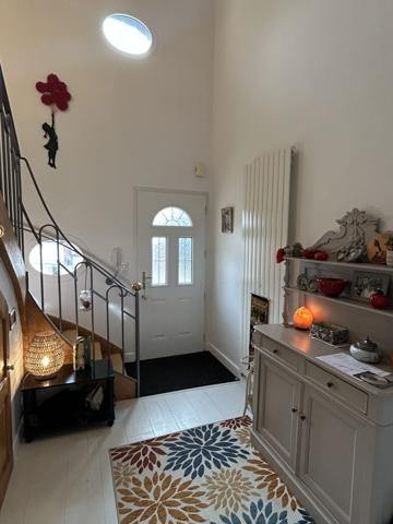 Maison - 6 pièces - 168 m²