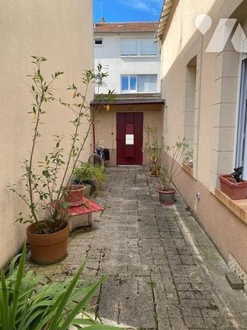 BETHENY : Maison de 5 pièces avec jardin et garage