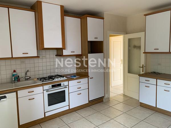 Maison spacieuse à vendre à Bressuire - 5 chambres, 169 m² sur un terrain de 870m²