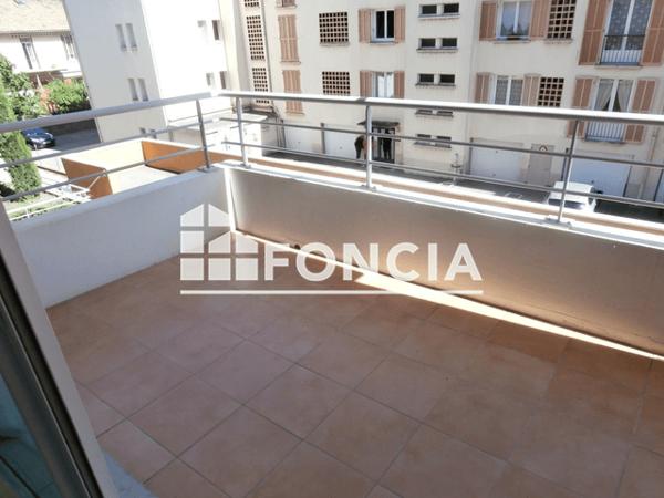 Location Appartement 2 pièces 34.33 m² - 13 BIS AVENUE DES CHARROIS Digne-les-bains 04000