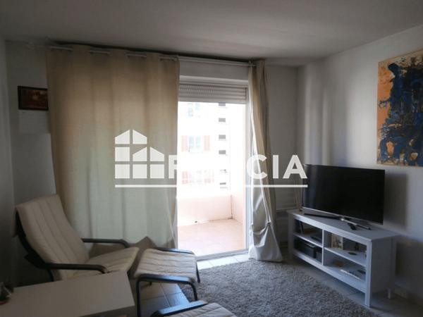 Location Appartement 2 pièces 34.33 m² - 13 BIS AVENUE DES CHARROIS Digne-les-bains 04000