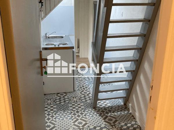 Location Studio 20 m² - Angle du 2 rue du 73ème Territorial et 37 rue de Kerampont Lannion 22300