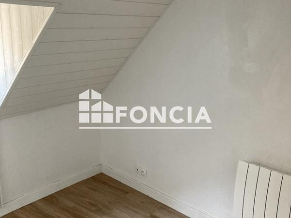 Location Studio 20 m² - Angle du 2 rue du 73ème Territorial et 37 rue de Kerampont Lannion 22300