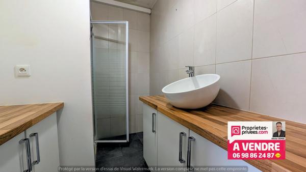A SAISIR 3 PIECES 65 m² AVEC GARAGE. AVENUE DE LA ROUBINE : MER ET CENTRE VILLE A PIED