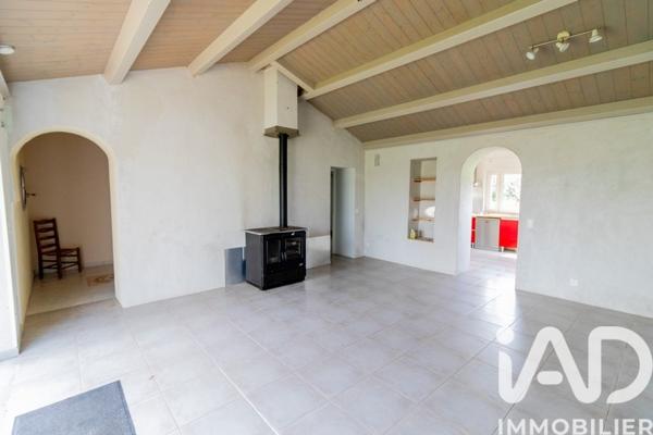 Maison à vendre 5 pièces 117 m² Les Velluire-sur-Vendée