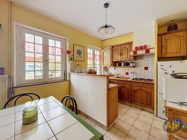 Maison à vendre Challans - 6 pièces, 94m² avec 4 chambre(s) à 238 500€ - AJP Immobilier Challans