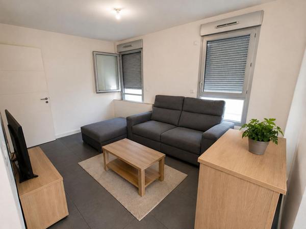 Appartement Craponne 35 m2 avec garage et terrasse