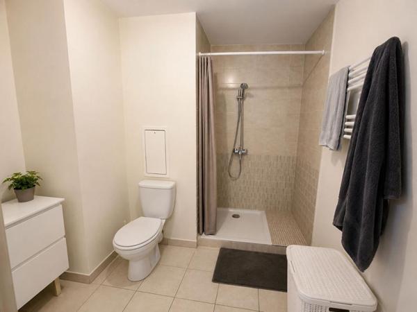 Appartement Craponne 35 m2 avec garage et terrasse