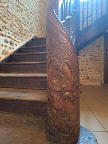 Bâtisse de caractère 247 m² – Riscle centre