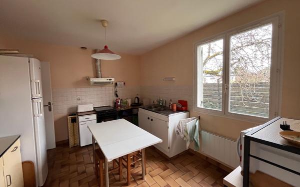 Maison à vendre    6 pièces •  Saint-Denis-en-Val