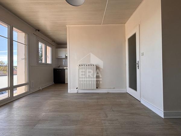 Appartement Saint Pryve Saint Mesmin 1 pièce(s) 27 m2