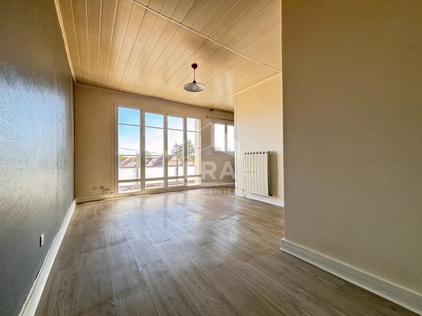 Appartement Saint Pryve Saint Mesmin 1 pièce(s) 27 m2