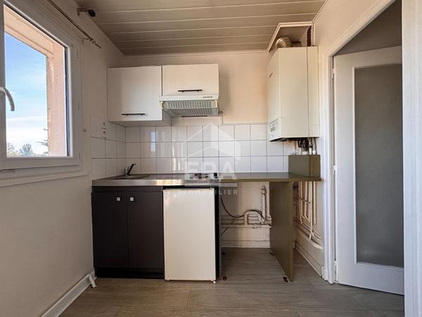 Appartement Saint Pryve Saint Mesmin 1 pièce(s) 27 m2
