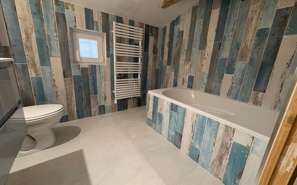 Maison à vendre    7 pièces • 216,18 m2 Thénac