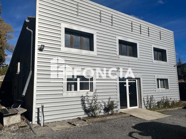 À vendre Local commercial 226 m² - Digne-les-bains 04000