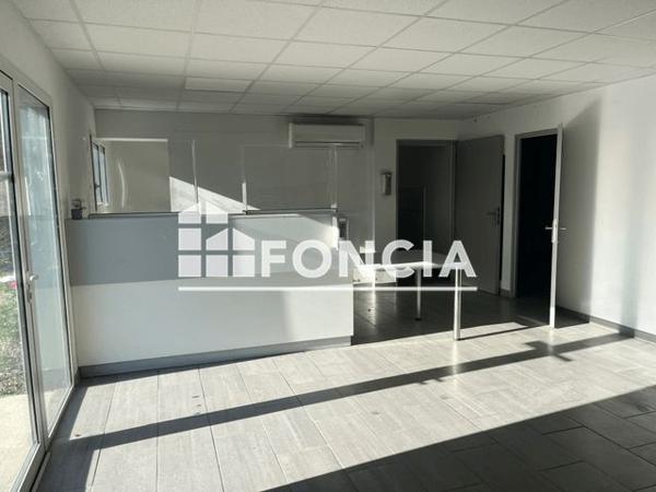 À vendre Local commercial 226 m² - Digne-les-bains 04000