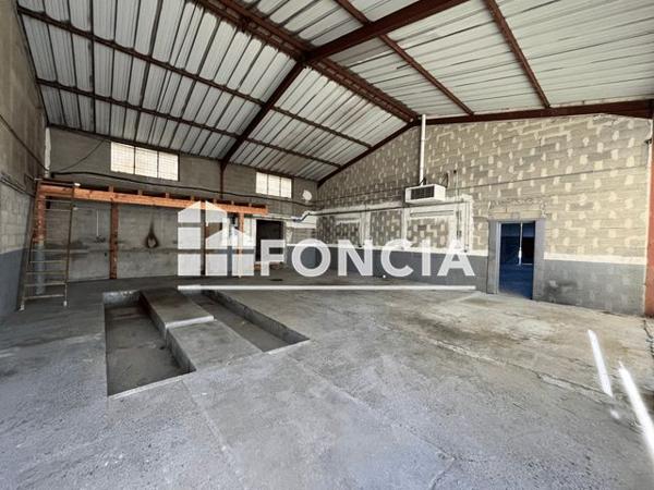 À vendre Local commercial 226 m² - Digne-les-bains 04000