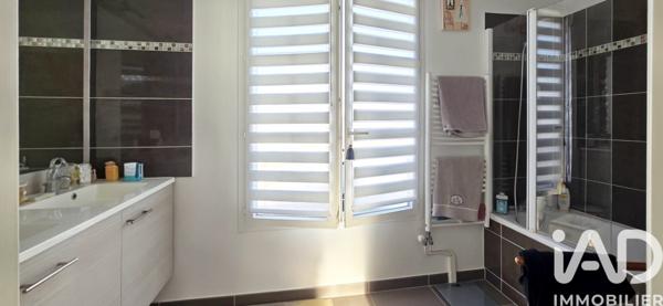 Maison à vendre 6 pièces 135 m² Magny-le-Hongre