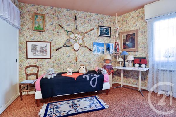 Maison à vendre  6 pièces - 256,22 m2 ST LAURENT DU VAR - 06