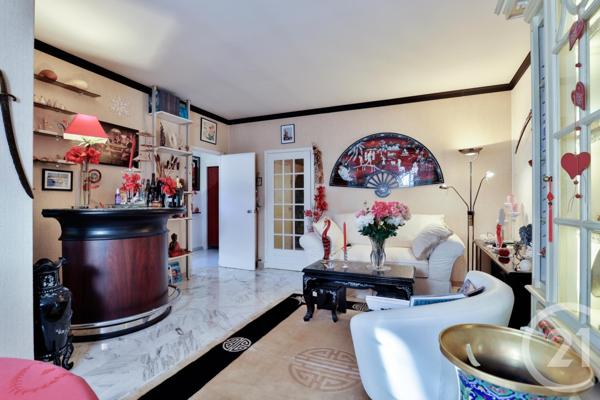 Maison à vendre  6 pièces - 256,22 m2 ST LAURENT DU VAR - 06