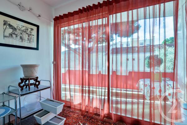 Maison à vendre  6 pièces - 256,22 m2 ST LAURENT DU VAR - 06