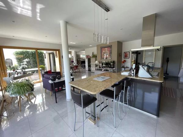Vente Maison 7 pièces 197 m2 à Soisy-sur-Seine