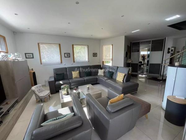 Vente Maison 7 pièces 197 m2 à Soisy-sur-Seine