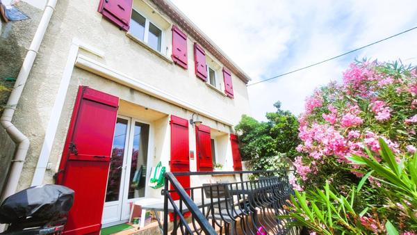 Bompard, magnifique villa avec jardin , garage au calme