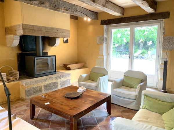 Propriété de charme dans un cadre naturel rare à 15 minutes de Lalbenque