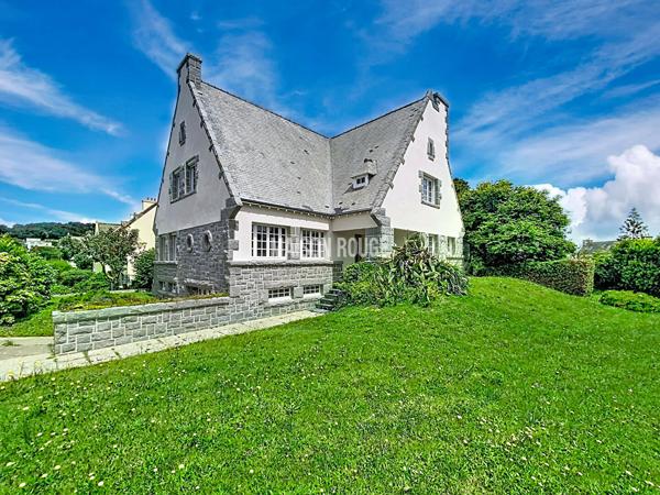 PAIMPOL Propriété : Maison + gîte Centre ville à pied Aperçu MER
