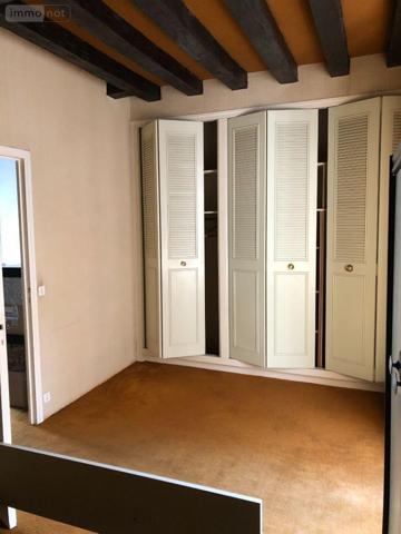 Local commercial à vendre à Issoudun dans l'Indre (36100), ref : 11813/1458