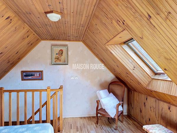 Maison à vendre à Plouha , 4 chambres, proche plage avec gîte indépendant, jardin et potentiel locatif