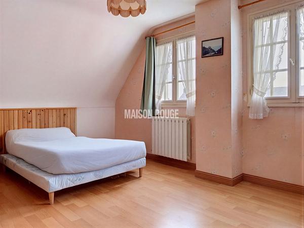 Maison à vendre à Plouha , 4 chambres, proche plage avec gîte indépendant, jardin et potentiel locatif