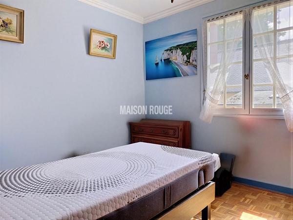 Maison à vendre à Plouha , 4 chambres, proche plage avec gîte indépendant, jardin et potentiel locatif