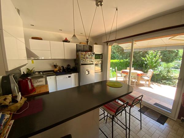 Maison Cestas 7 pièce(s) 198 m2 , Cestas