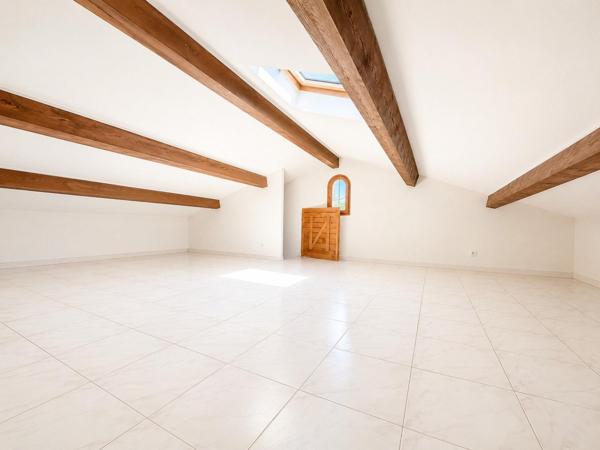Maison familiale au cœur du Vert Plan 13009
