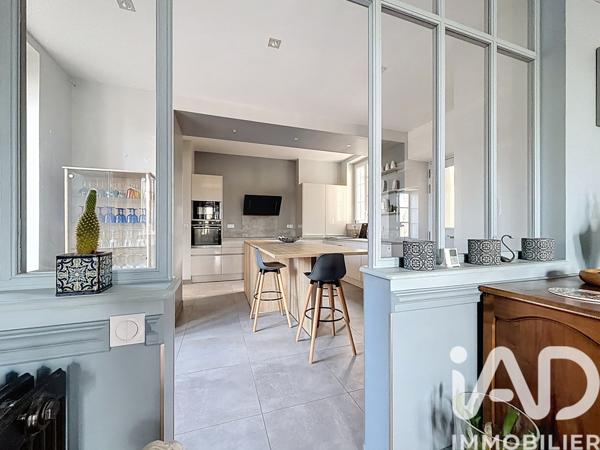 Maison à vendre 9 pièces 340 m² Amboise