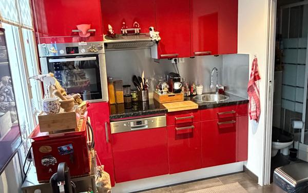 Appartement à vendre    3 pièces • 46,57 m2 Pantin