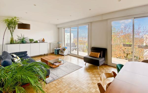 Appartement à vendre    5 pièces • 99,31 m2 Versailles