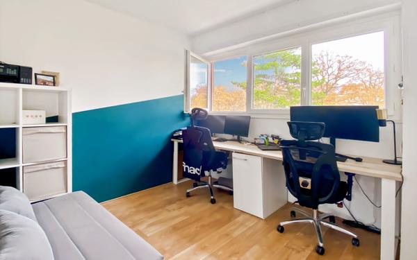 Appartement à vendre    5 pièces • 99,31 m2 Versailles