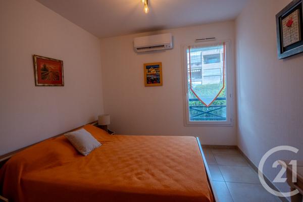 Appartement T4 à vendre  4 pièces - 88,31 m2 LE LAVANDOU - 83