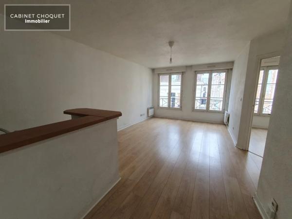APPARTEMENT F2 AVEC PARKING A VENDRE - VIEUX LILLE - 38.5 m 2 - 218 000 €