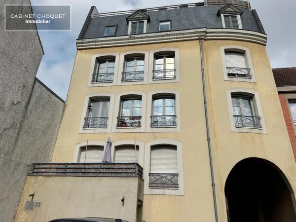 APPARTEMENT F2 AVEC PARKING A VENDRE - VIEUX LILLE - 38.5 m 2 - 218 000 €
