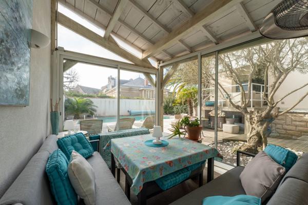 Villa années 50 en plein coeur de Pontaillac