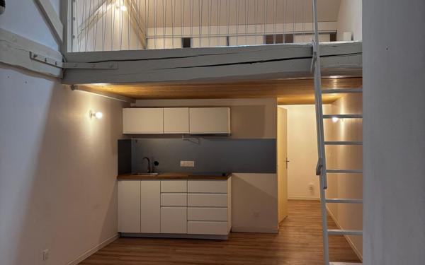 Appartement à louer    1 pièce •  Villefranche-sur-Saône