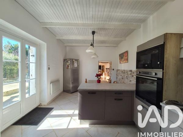 Maison à vendre 7 pièces 165 m² Cheval-Blanc