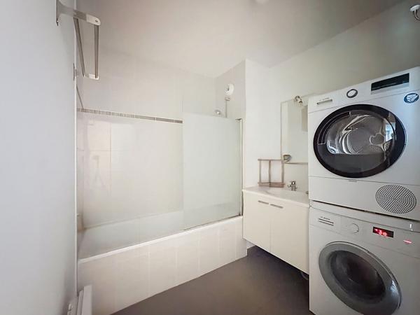 SAINT BARTHELEMY D'ANJOU - Lumineux T3 avec balcon garage - Opportunité pour Investissement locatif ou Résidence principale