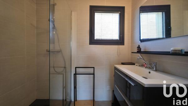 Maison à vendre 5 pièces 119 m² Barjac