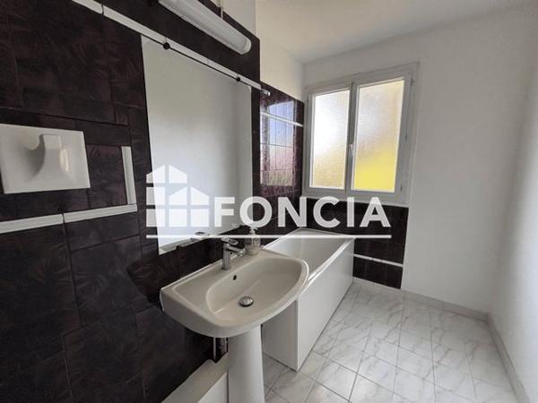 Location Appartement 3 pièces 64.3 m² - Bât E2 Perpignan 66000